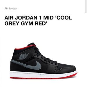 Like new Air Jordan 1 Mid size 5.5Y